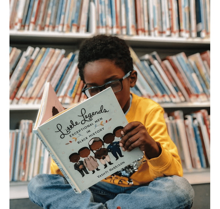 Illustration of LATAHOUSE students learning together